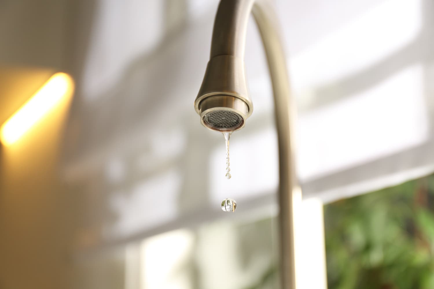 How To Replace Kitchen Faucet Easy 6Step DIY Guide