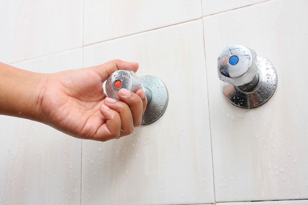 How Long Do Water Heaters Last [2023 Homeowners Guide]