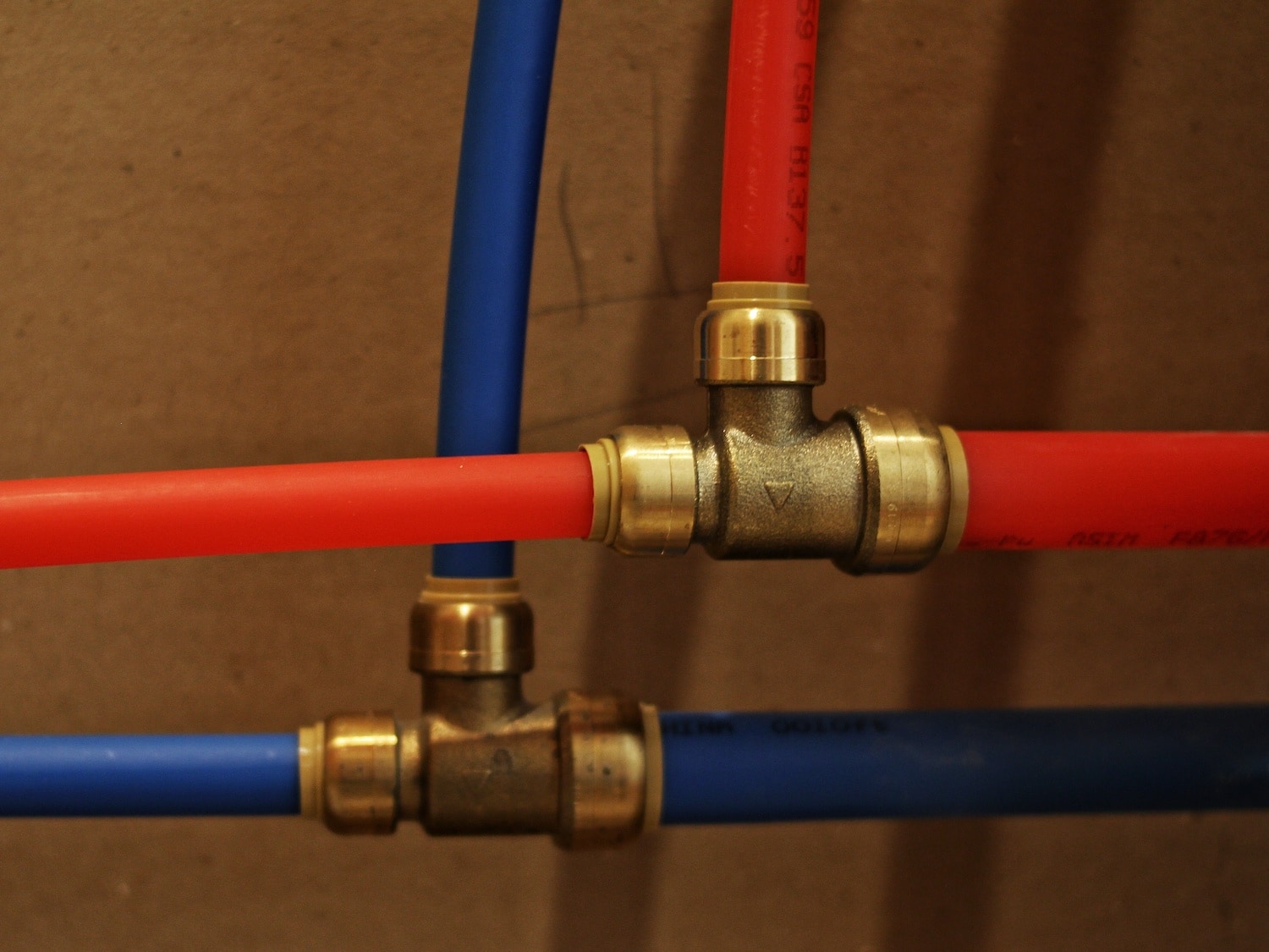 Installing Sharkbite Fittings Best Uses & More [2023 Guide]