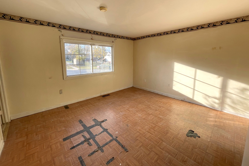 "Woodlawn Chadwick Manor" 2021 Kennicott Road A. J. Billig & Co