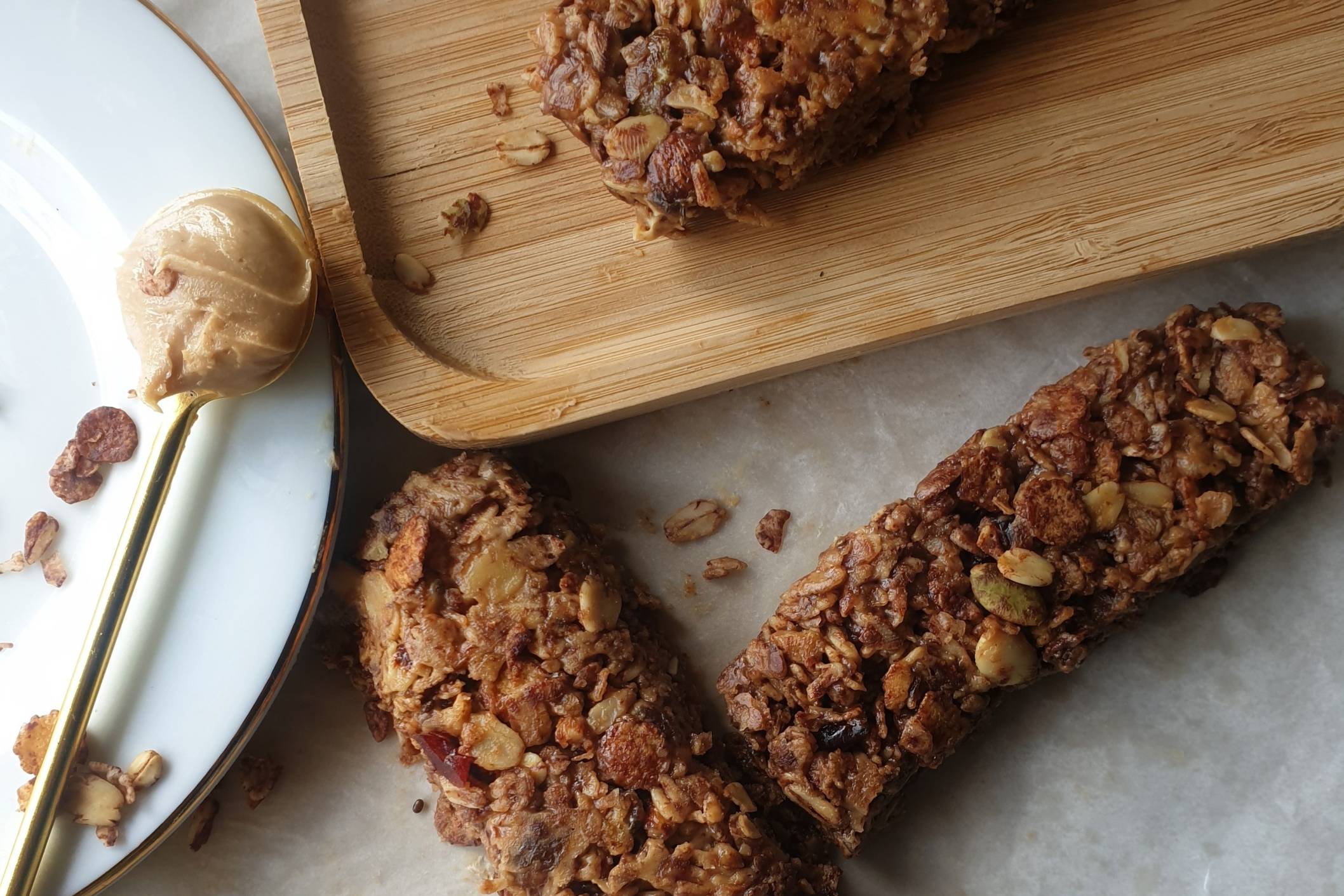 No sugar easy and healthy energy bars Breakfast on the go Aj Cooks