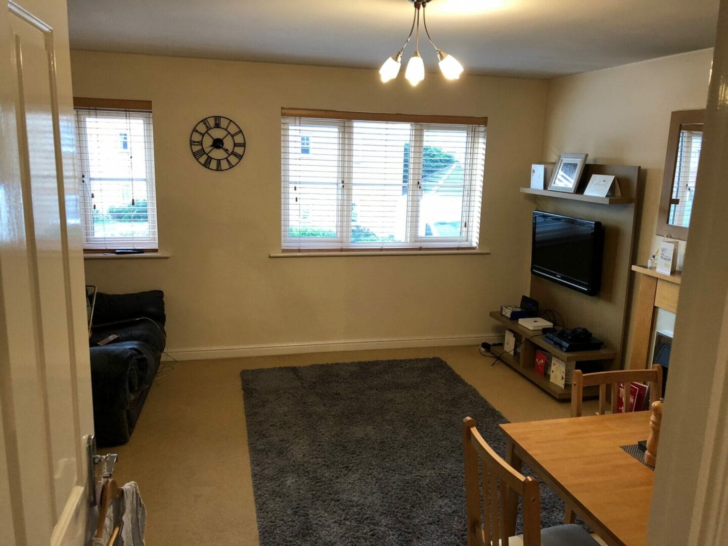 Hoddinott Road, Eastleigh FOR SALE £199,000 AJ Knight Sales & Lettings