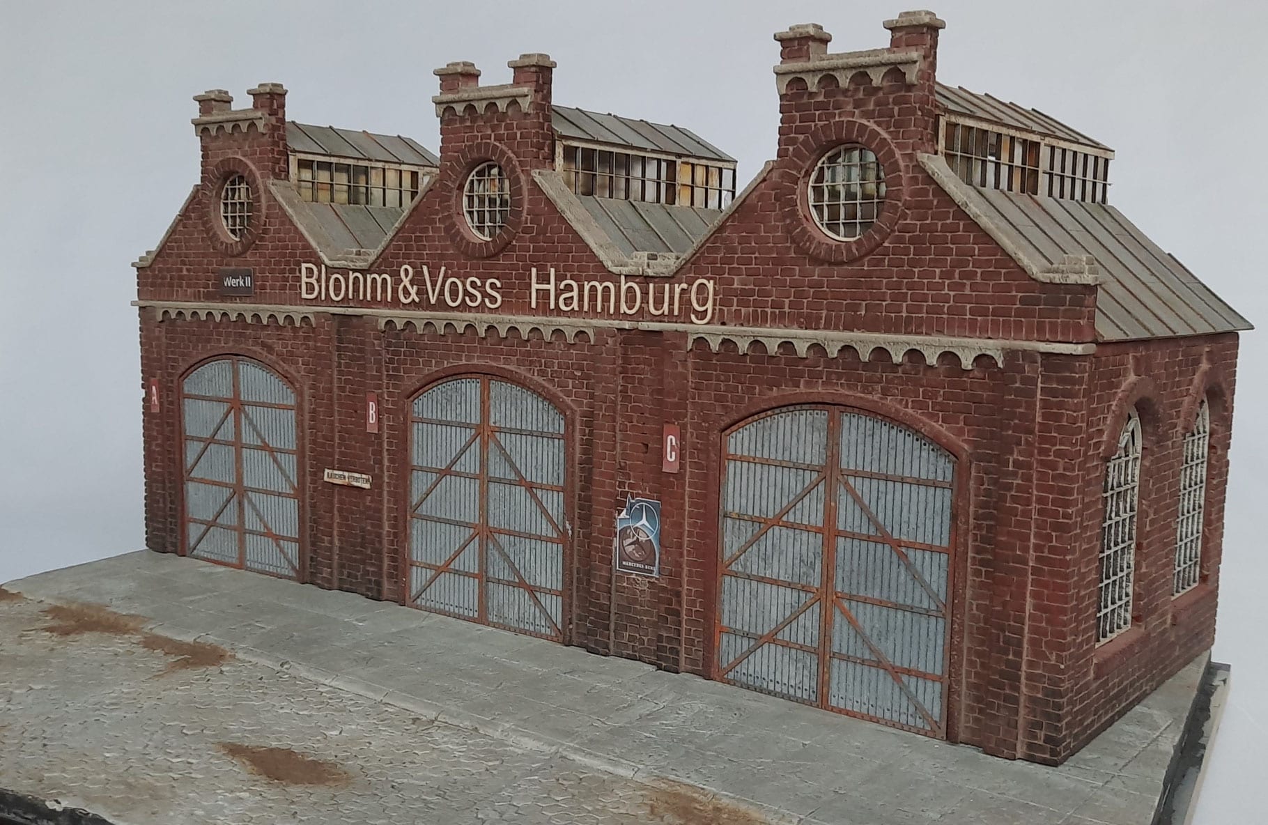DioramaBase Industrial hangars 1/35 AK Interactive The weathering Brand