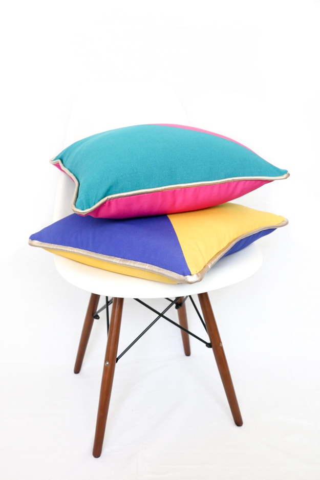 Sew It Color Blocked Triangle Pillows A Kailo Chic Life