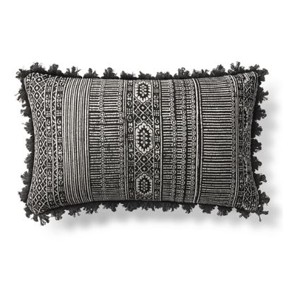 Resist Onyx Outdoor Lumbar Pillow Frontgate