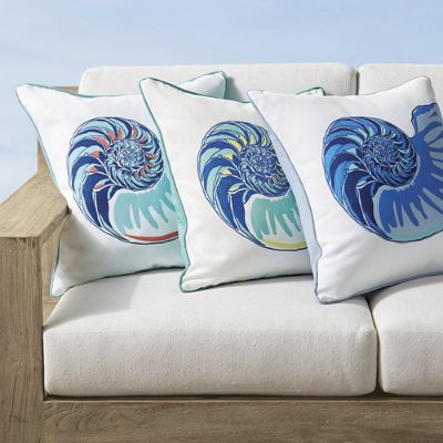 Summer Shell Indoor/Outdoor Pillow Cover Frontgate