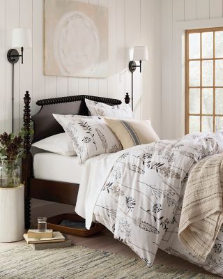 Signature High Line Floral Flannel Cases Hill