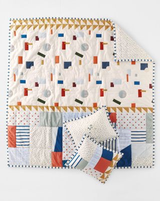 Tumbled Blocks Quilt and Sham Hill