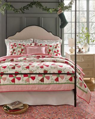 Peppermint Patchwork Quilt Hill