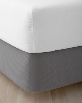 Matelassé Box Spring Cover Hill