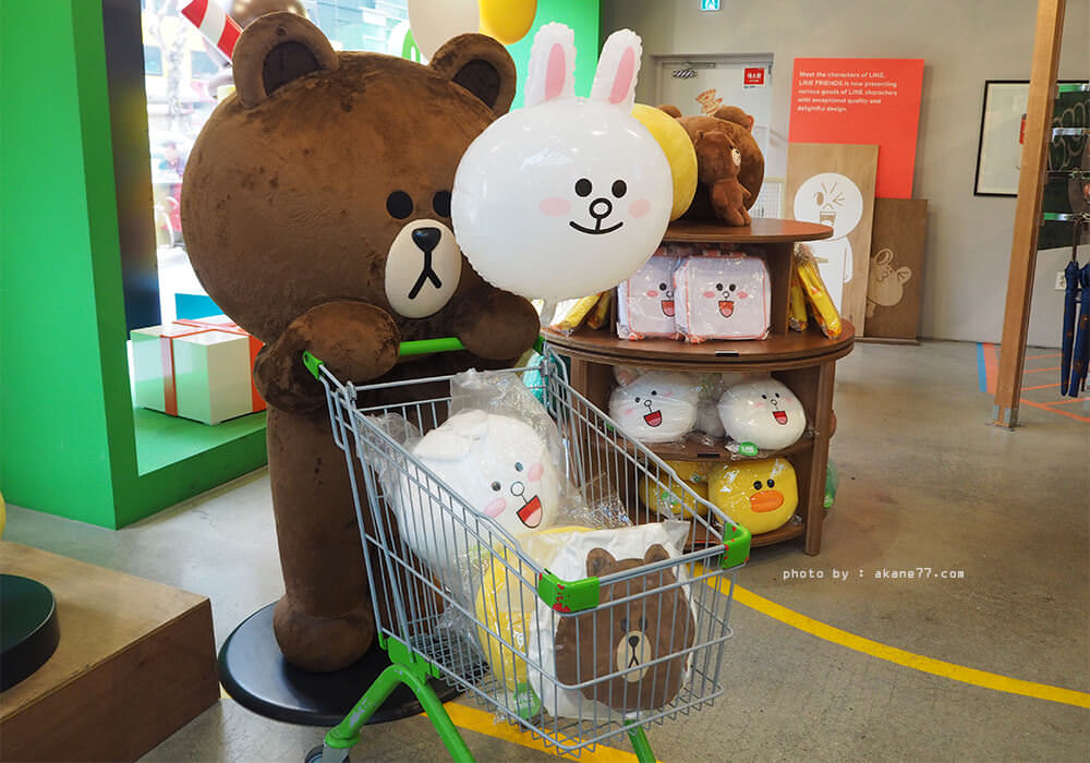 韓國首爾梨泰院 LINE FRIENDS STORE 旗艦店太可愛！踏進就無法空手出門