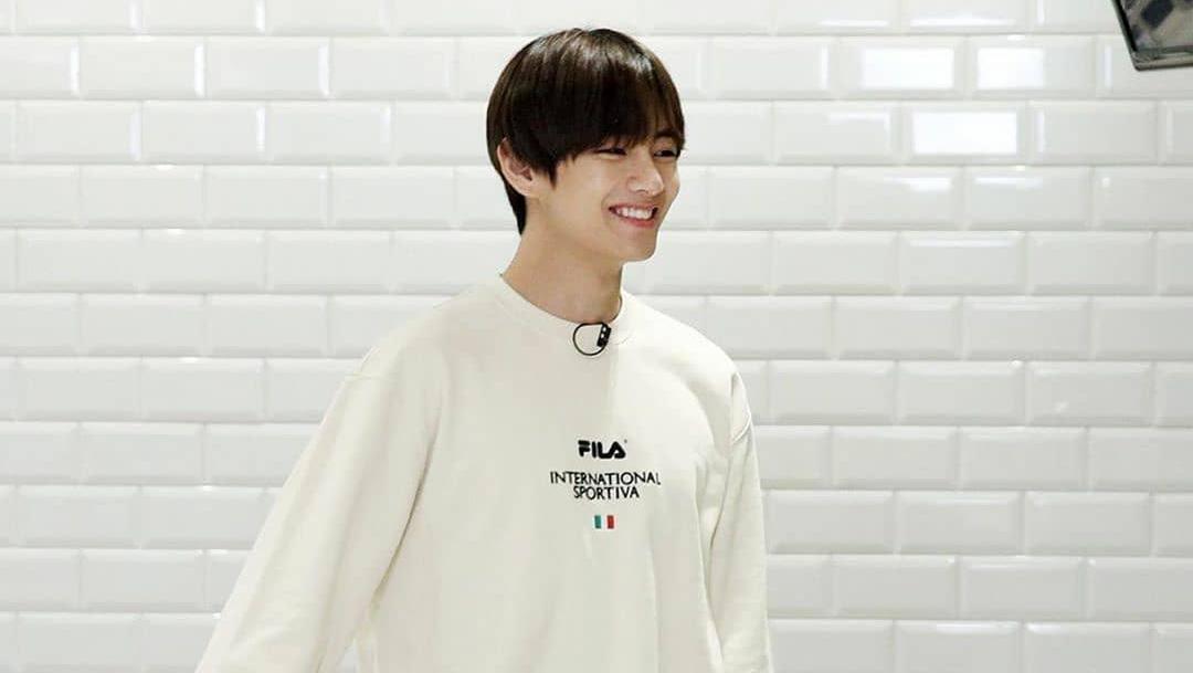 Umur Ahli Bts 2020 7 Perempuan Yang Pernah Dekat Dengan Para Member