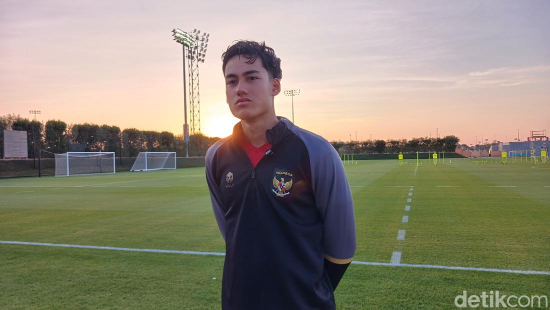 Apa Alasan Rafael Struick Tertarik Gabung Brisbane Roar?