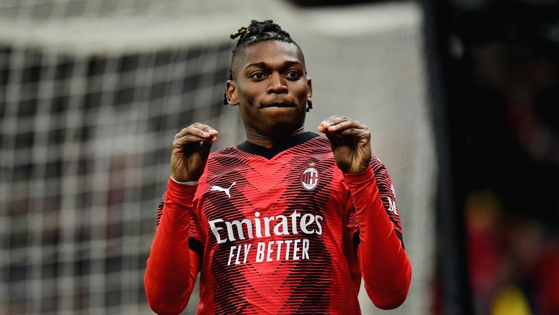 Barcelona Harus Pilih, Rafael Leao atau Nico Williams