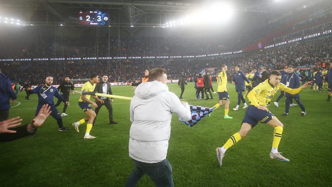 Pemainnya Diserang, Fenerbahce Pertimbangkan Cabut dari Liga Turki