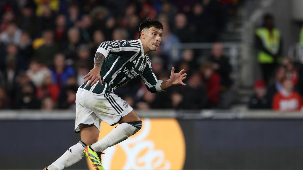 Cedera, Martinez dan Lindelof Absen Sebulan