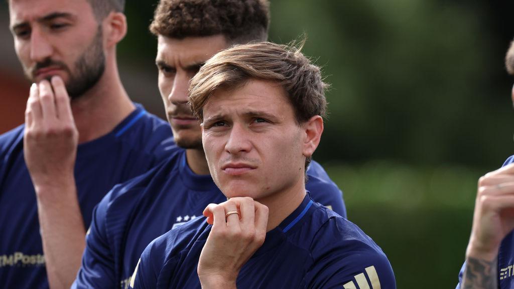 Italia Harap-Harap Cemas Tunggu Barella Pulih