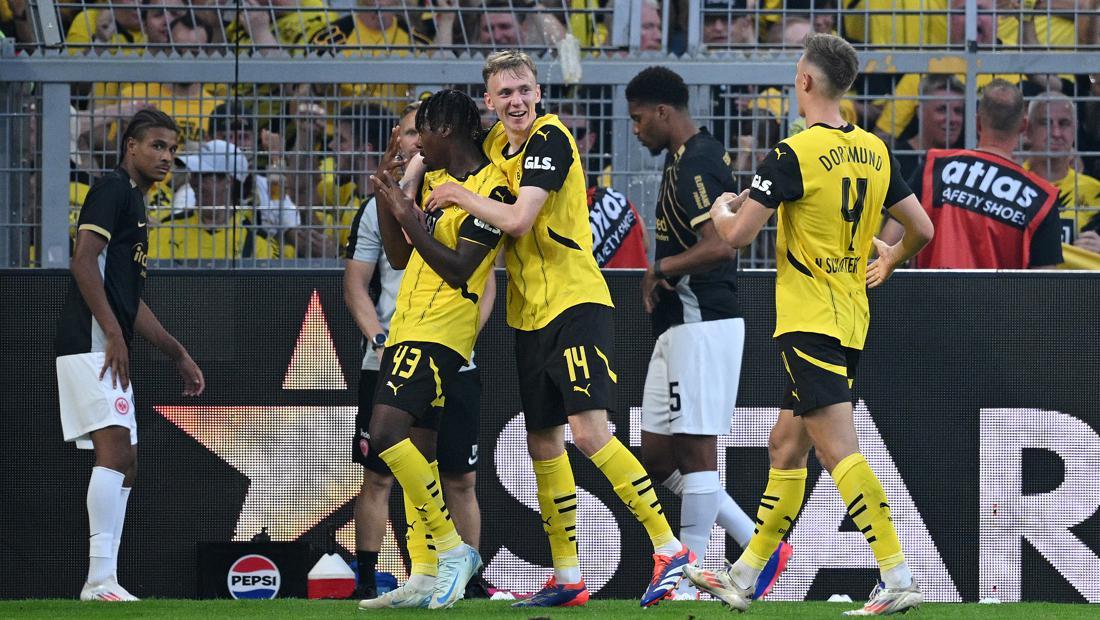 Dortmund Vs Frankfurt: Die Borussen Menang 2-0