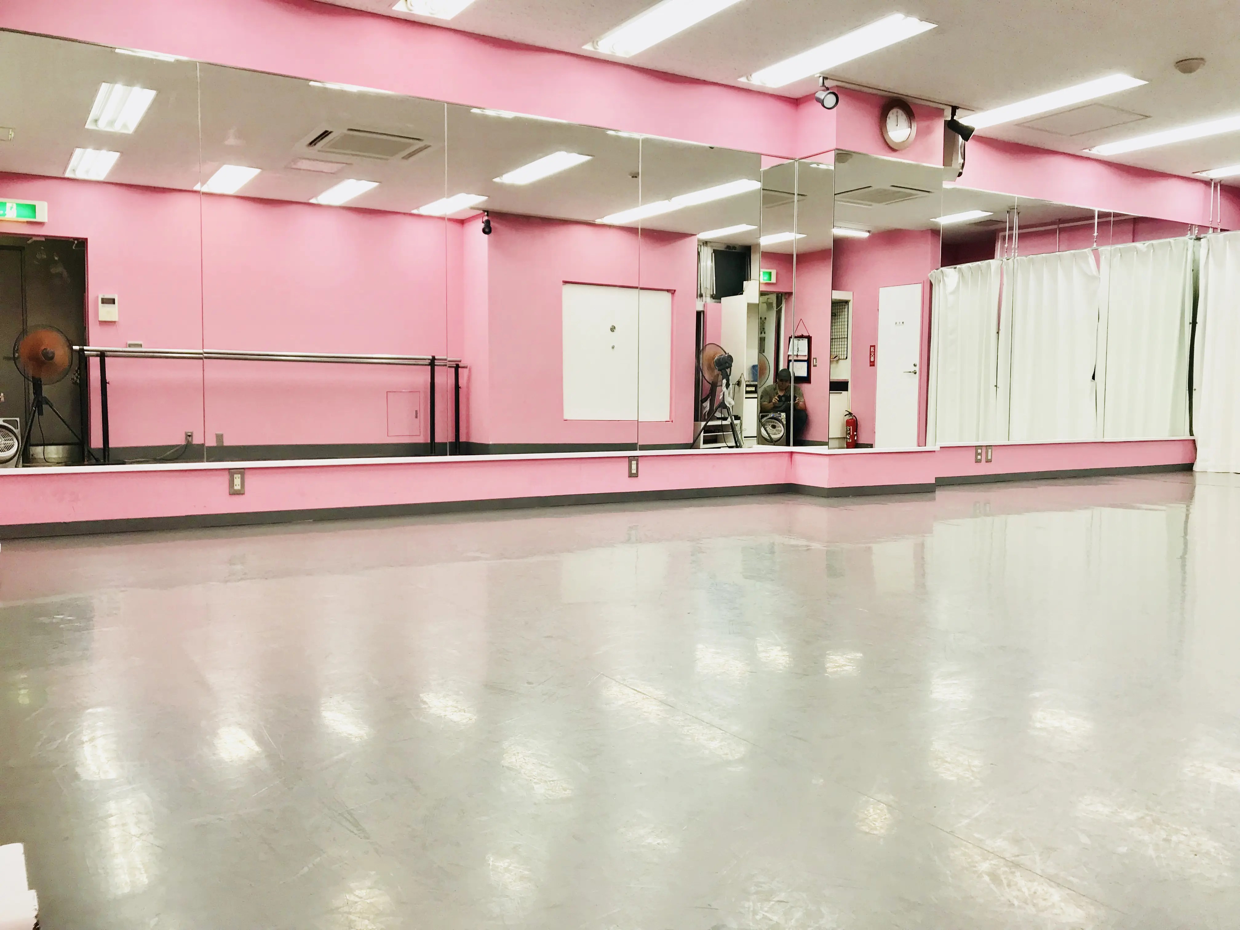 IMG_2438 秋葉原駅のダンス･演劇･教室 向きのレンタルスタジオ フラメンコ、タップ、ダンスのレッスン･教室･練習場