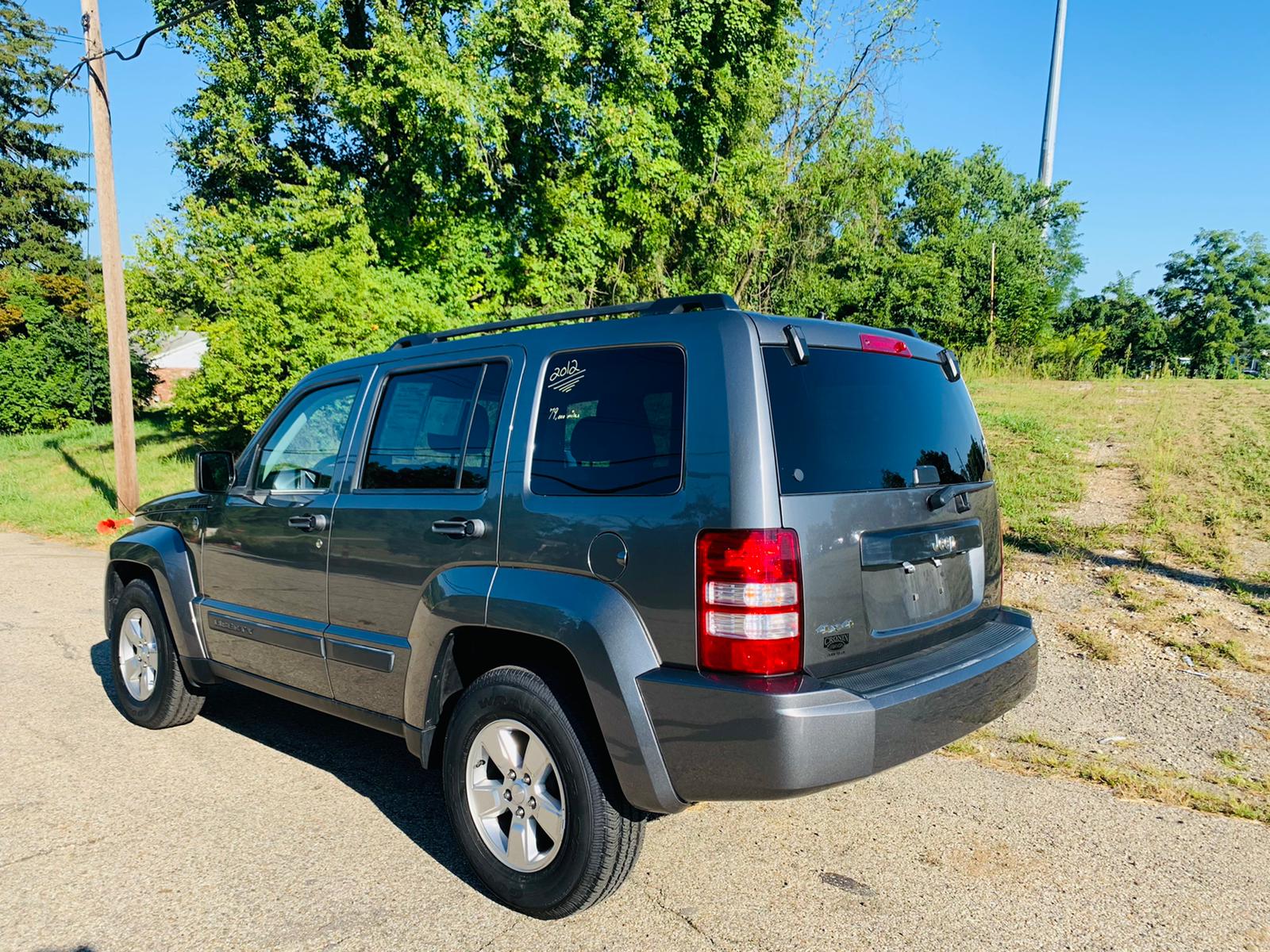 2012 JEEP LIBERTY Akira Auto