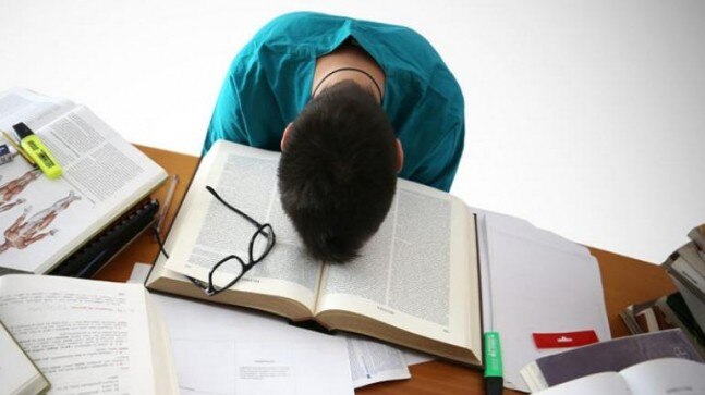 Beat exam stress with these stressbuster tips by Apollo’s expert