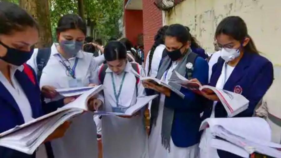 Cbse is planing to increase the exam centers significantly to ensure a safe and fair conduct of board examination. Cbse Board Exam 2021 Cancelled Experts Speak Welcome Move Or Hindrance To Career Path Education Today News