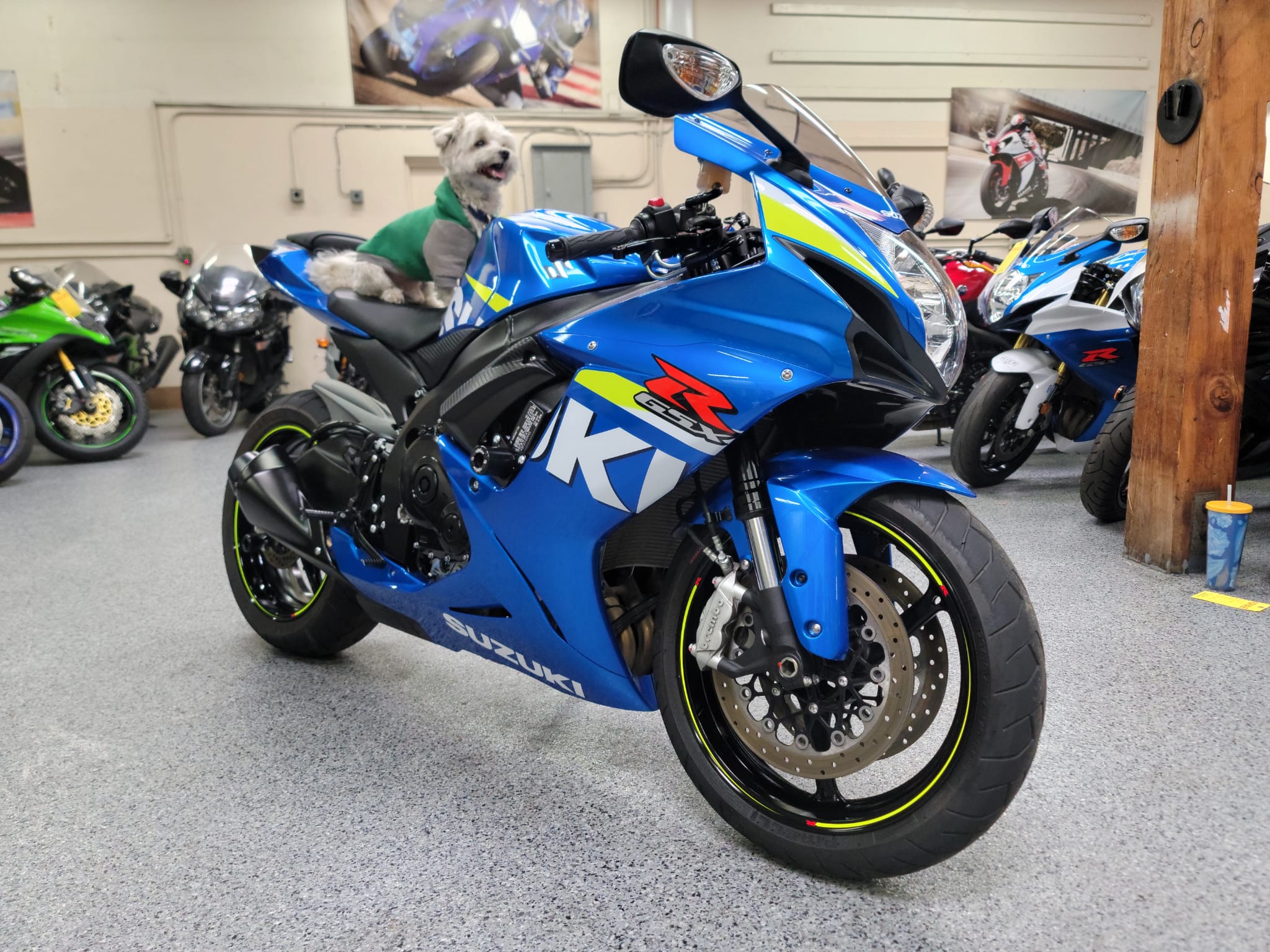 2015 Suzuki GSXR 600 7000 Miles AK Motors
