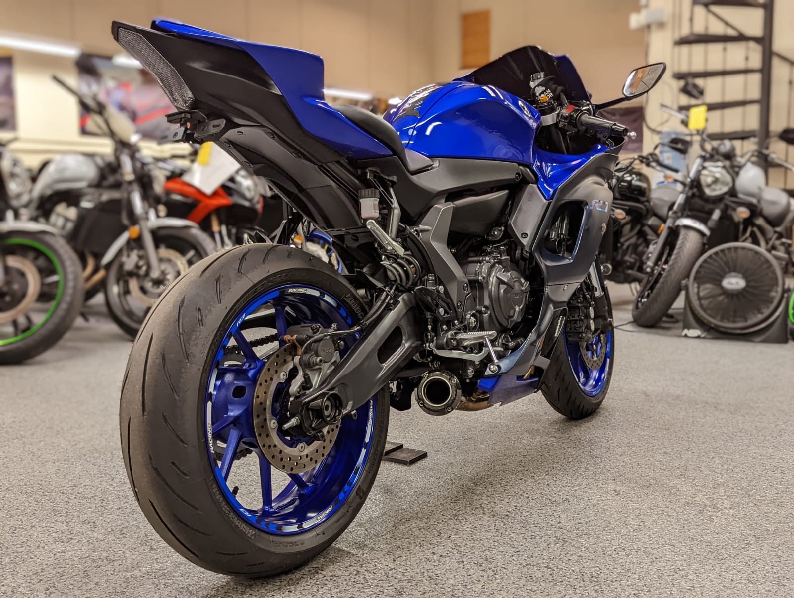 2022 YAMAHA R7 AK Motors