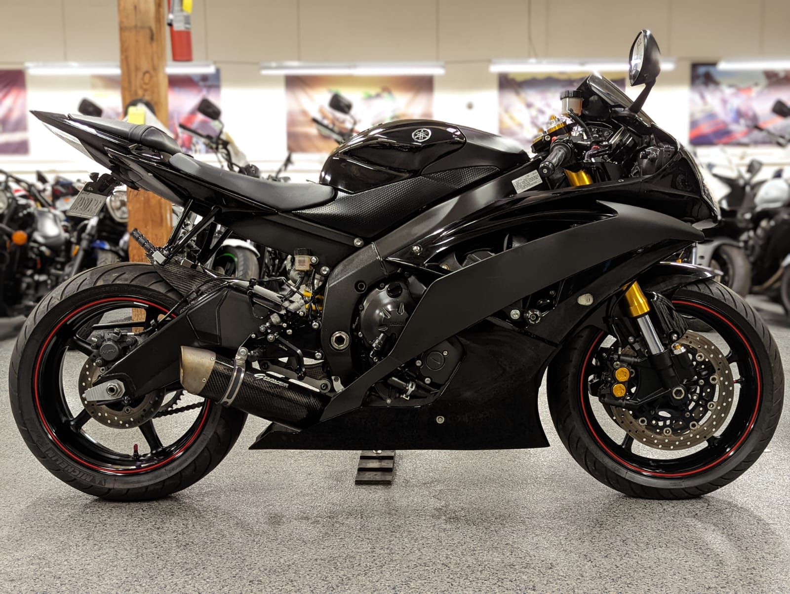 2008 Yamaha R6 RAVEN - 4000 Miles | AK Motors