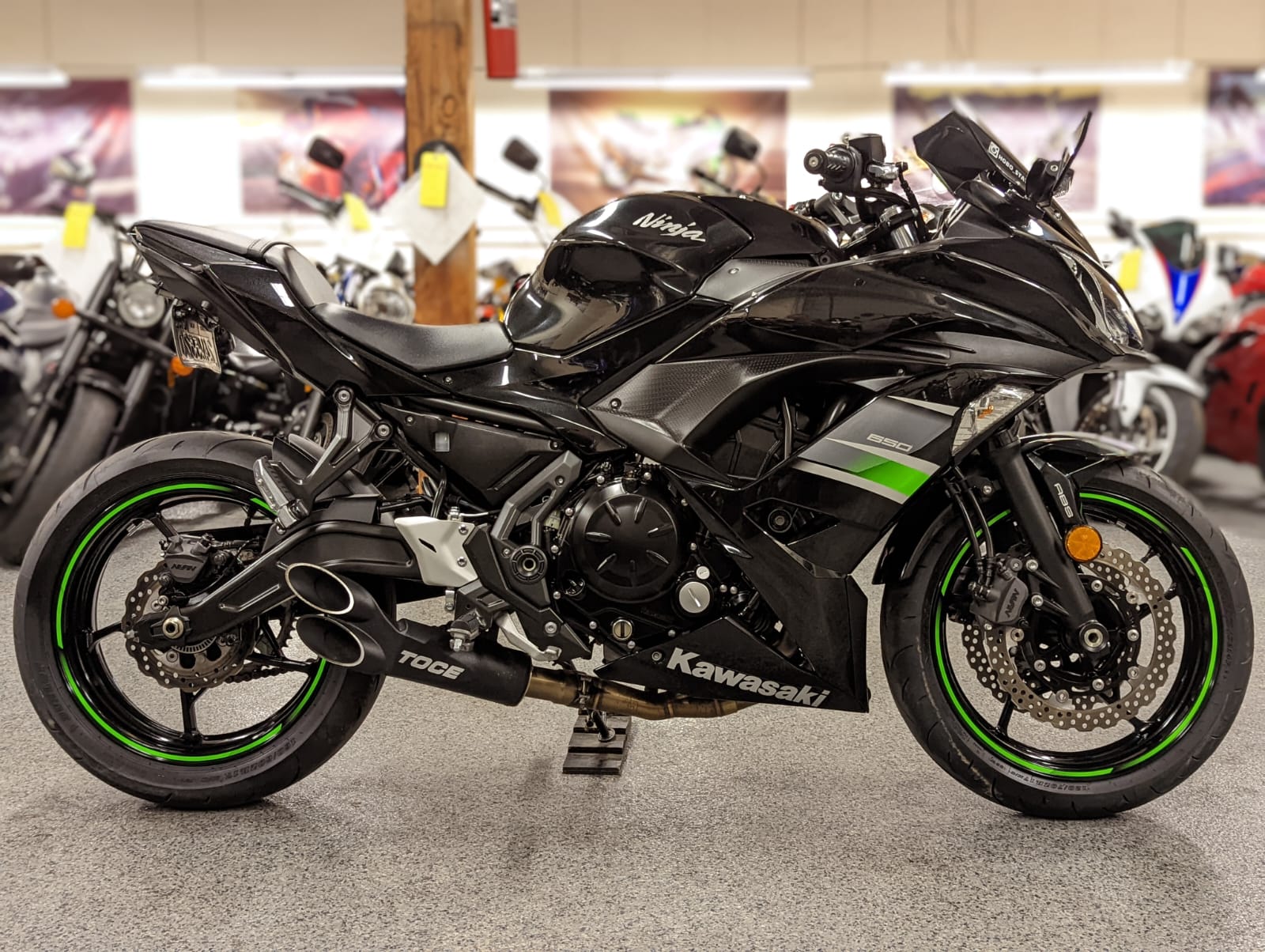 2019 Kawasaki Ninja 650 ABS KRT EDITION 4000 Miles