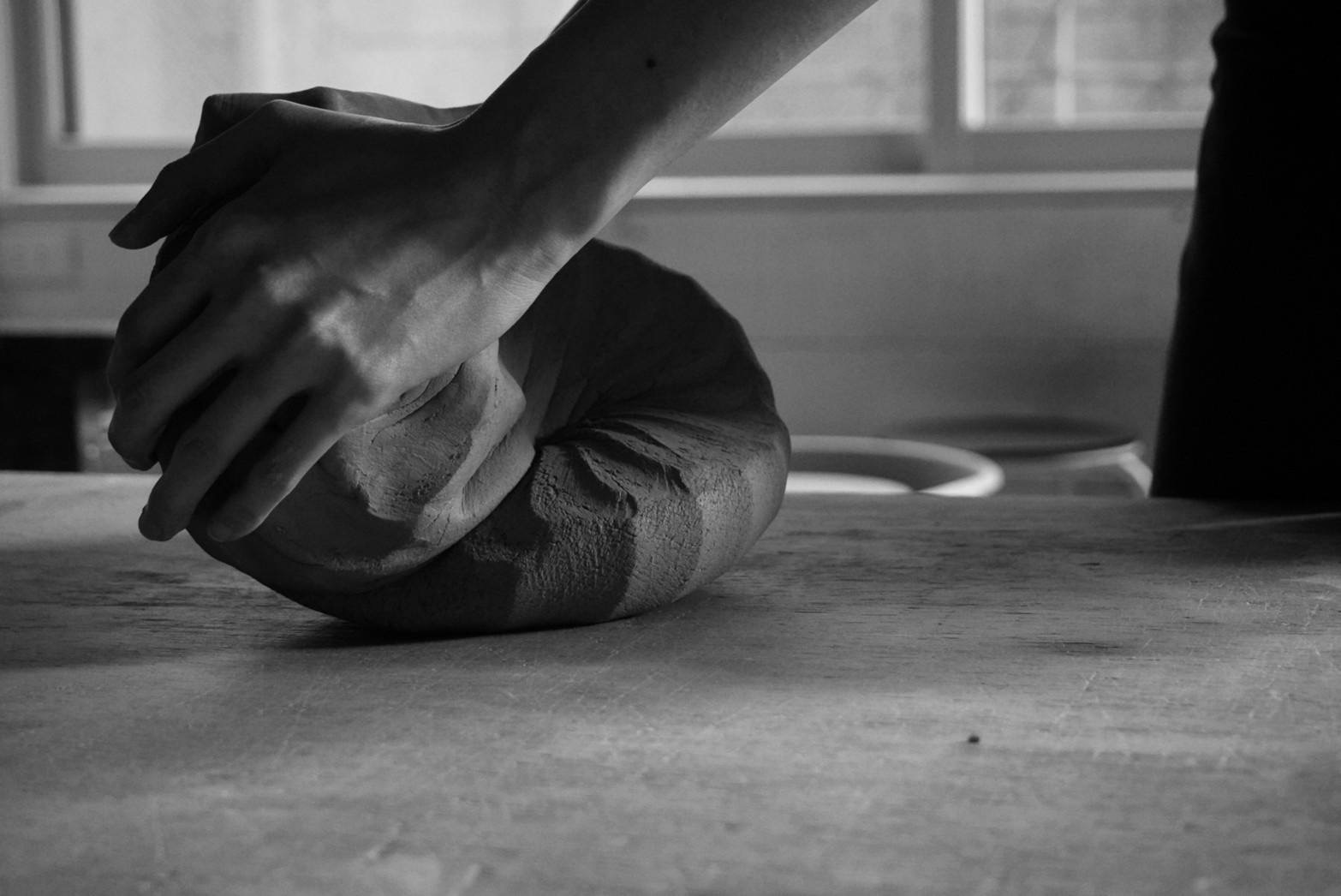 堂前亜子 AKO DOMAE ABOUT