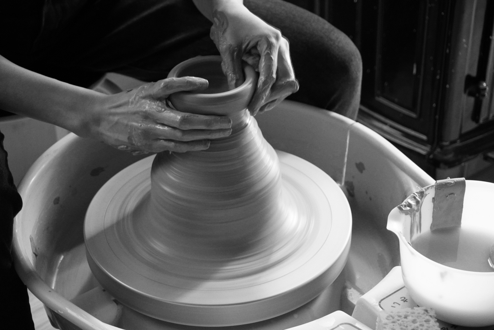 堂前亜子 AKO DOMAE ABOUT