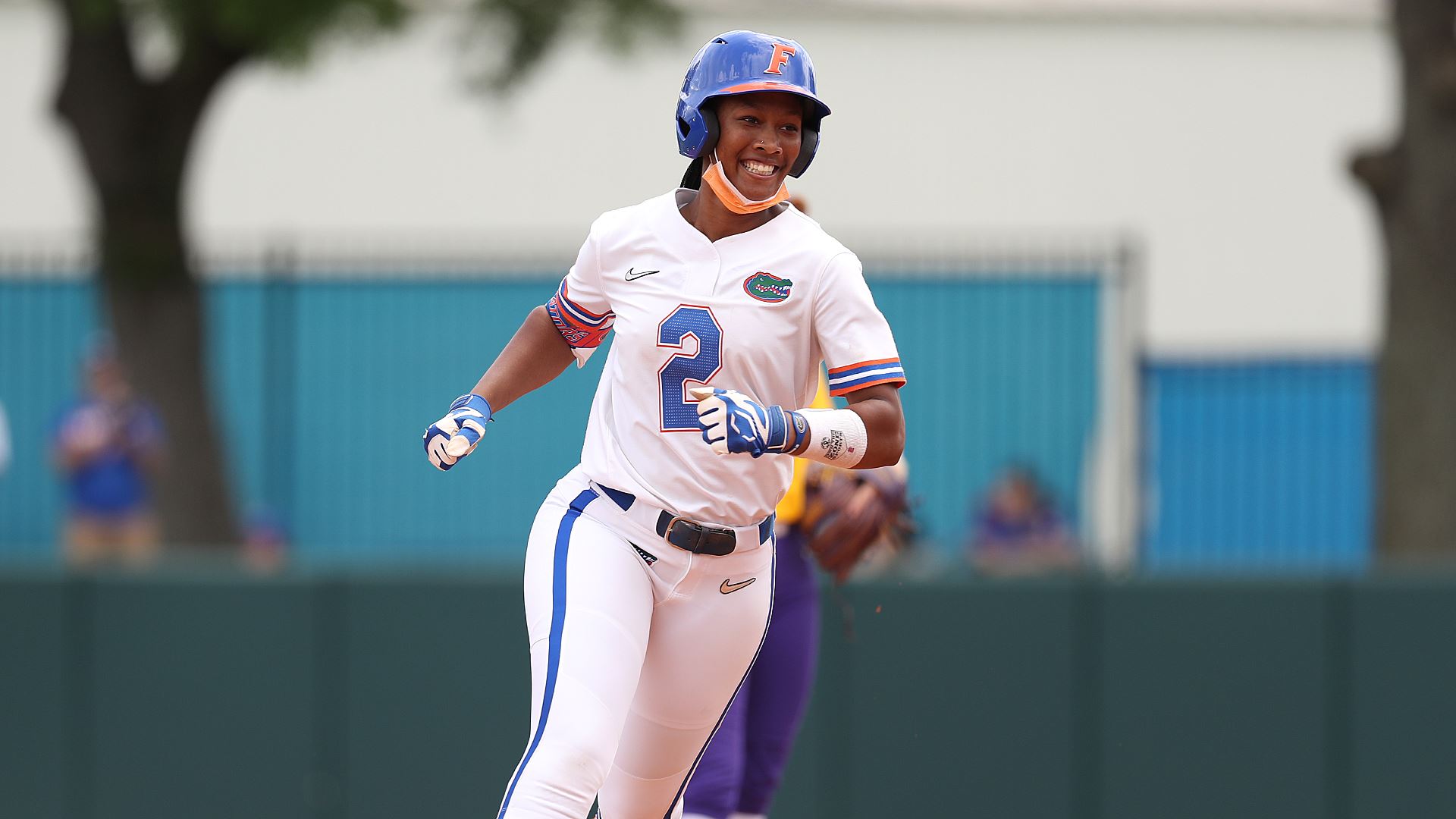 UF Softball Lindsey has Career Day as No. 5 Gators Sweep No. 13 Tigers