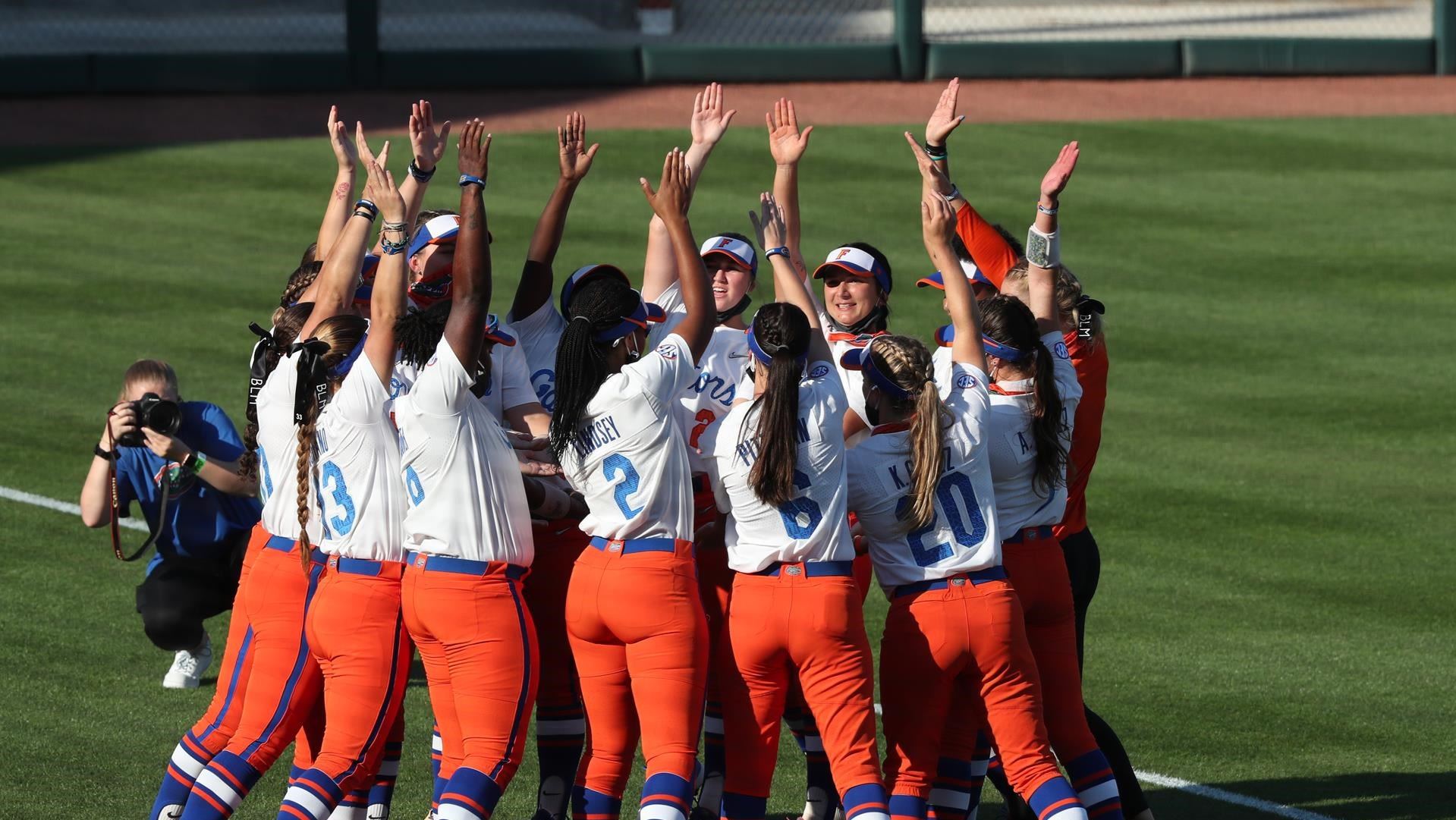 UF Softball No. 5 Gators Fall in Series Finale at No. 3 Alabama