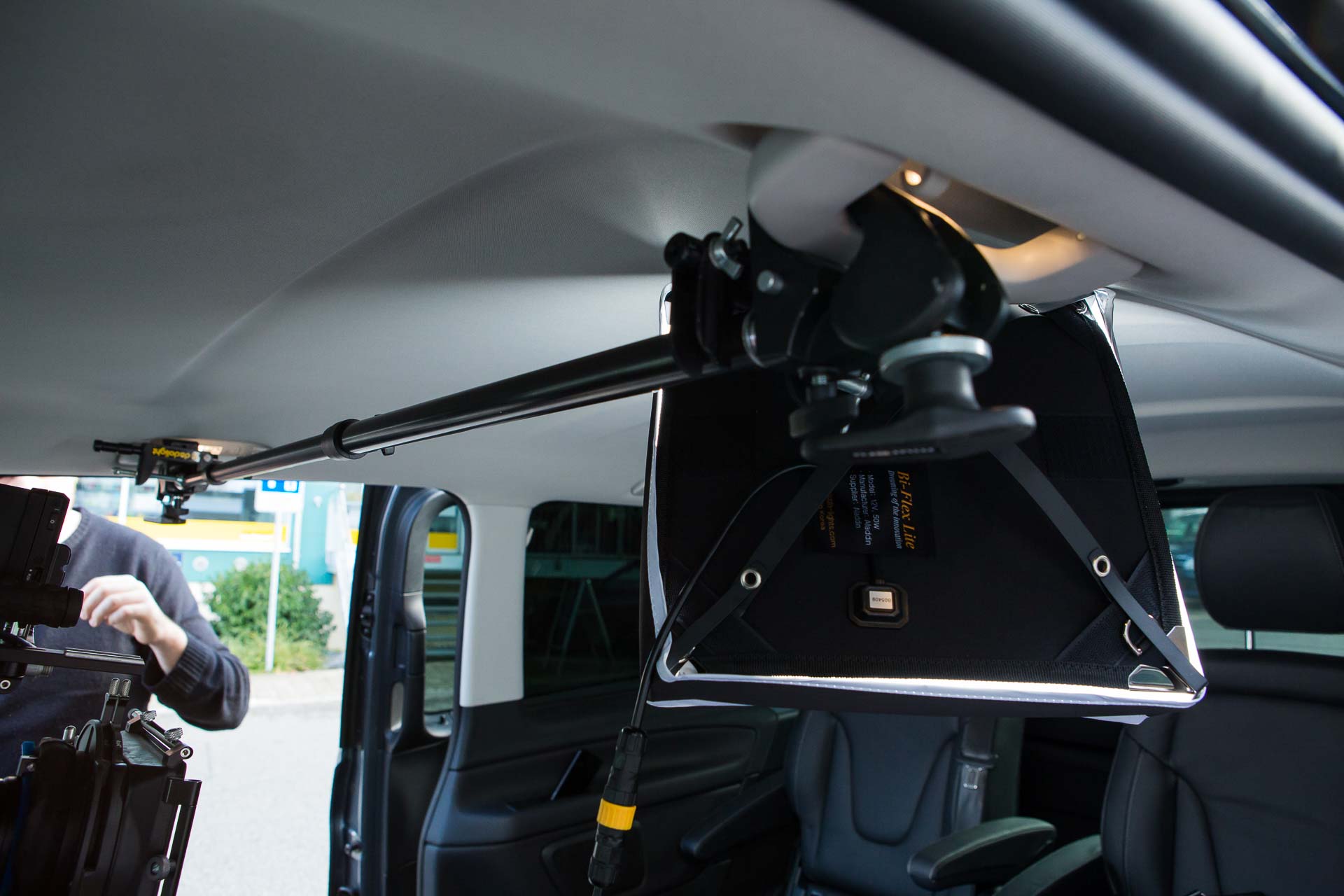 Car Interview Aladdin Lights