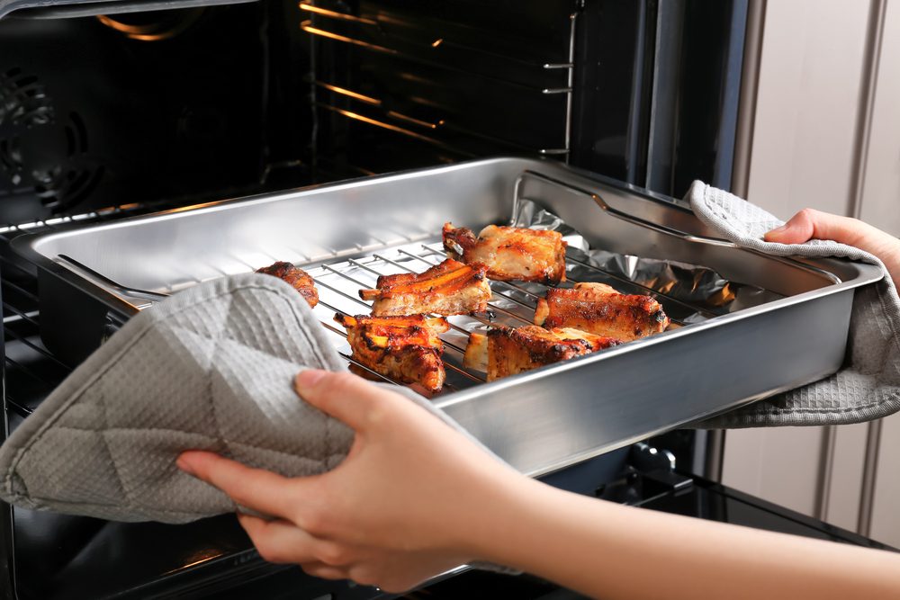 How to reheat food in the oven How to reheat food in the oven