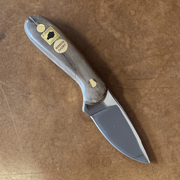 Hunting Knife with Mammoth Ivory Handle Alaska Mint