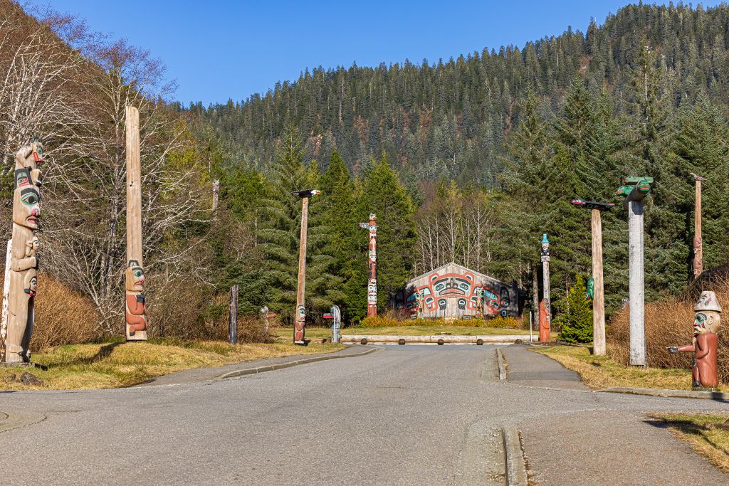 Alaskan Cultural, Culinary, & Lumberjack Show Experience Great