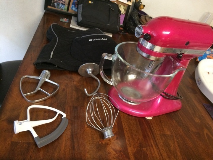 Alaska's List KitchenAid Mixer For Sale