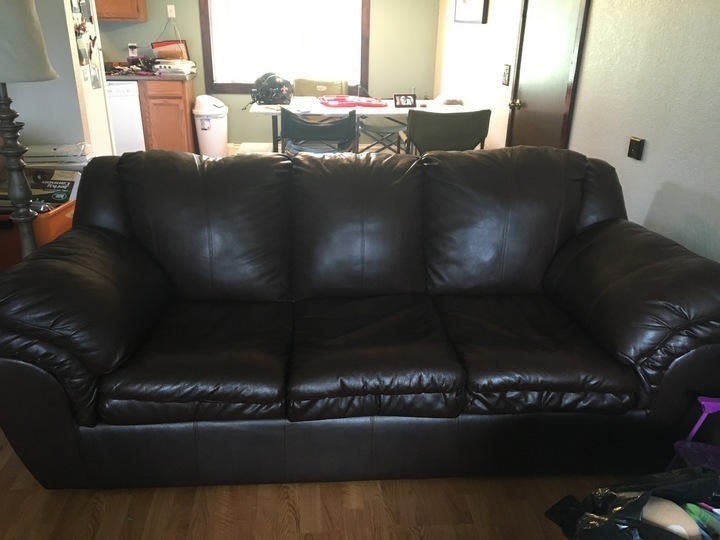 Alaska's List Leather Couch For Sale