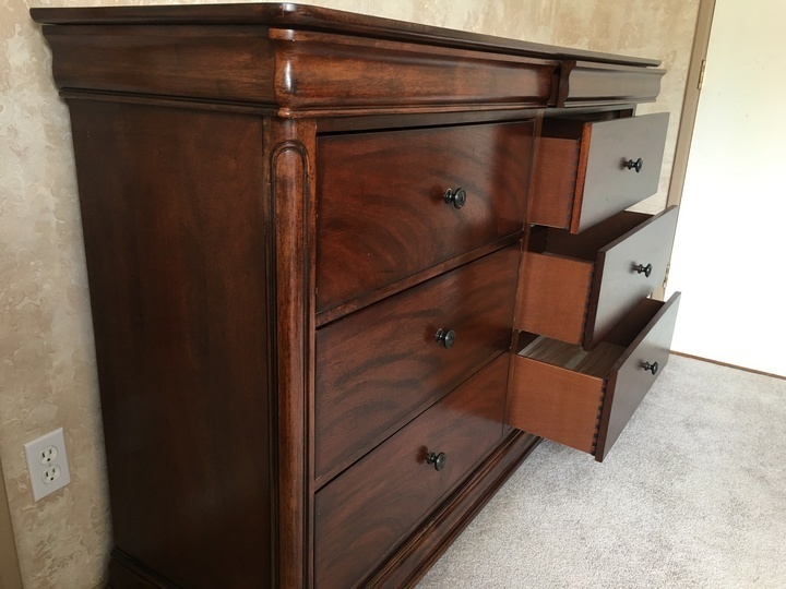 Alaska's List Furniture 4 Piece King S