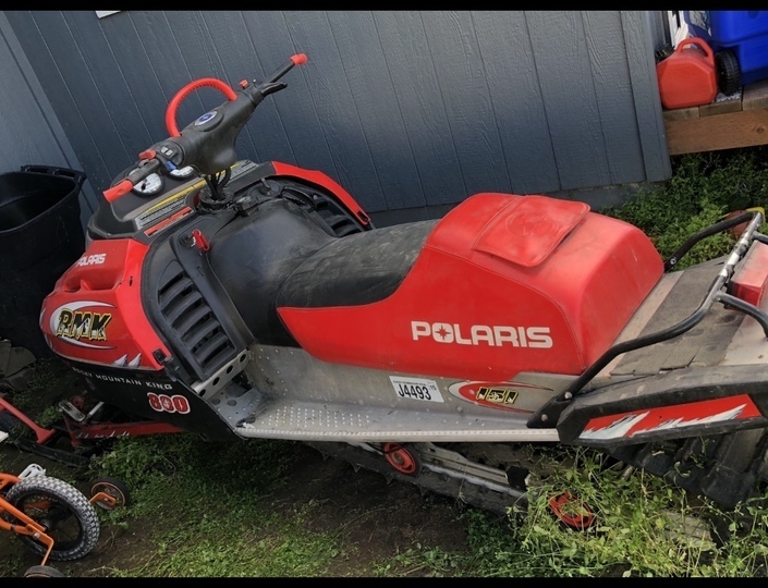 Alaska's List Snowmachines 2001 Polari