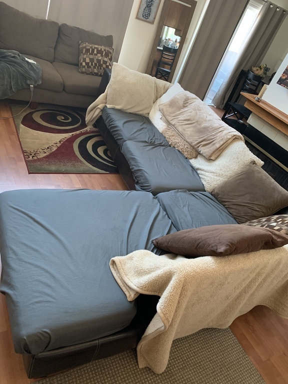 Alaska's List Couches For Sale