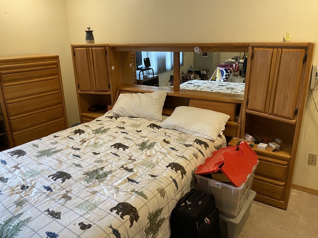 Alaska's List Bedroom Set For Sale