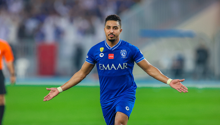 كم راتب سالم الدوسري مع الهلال