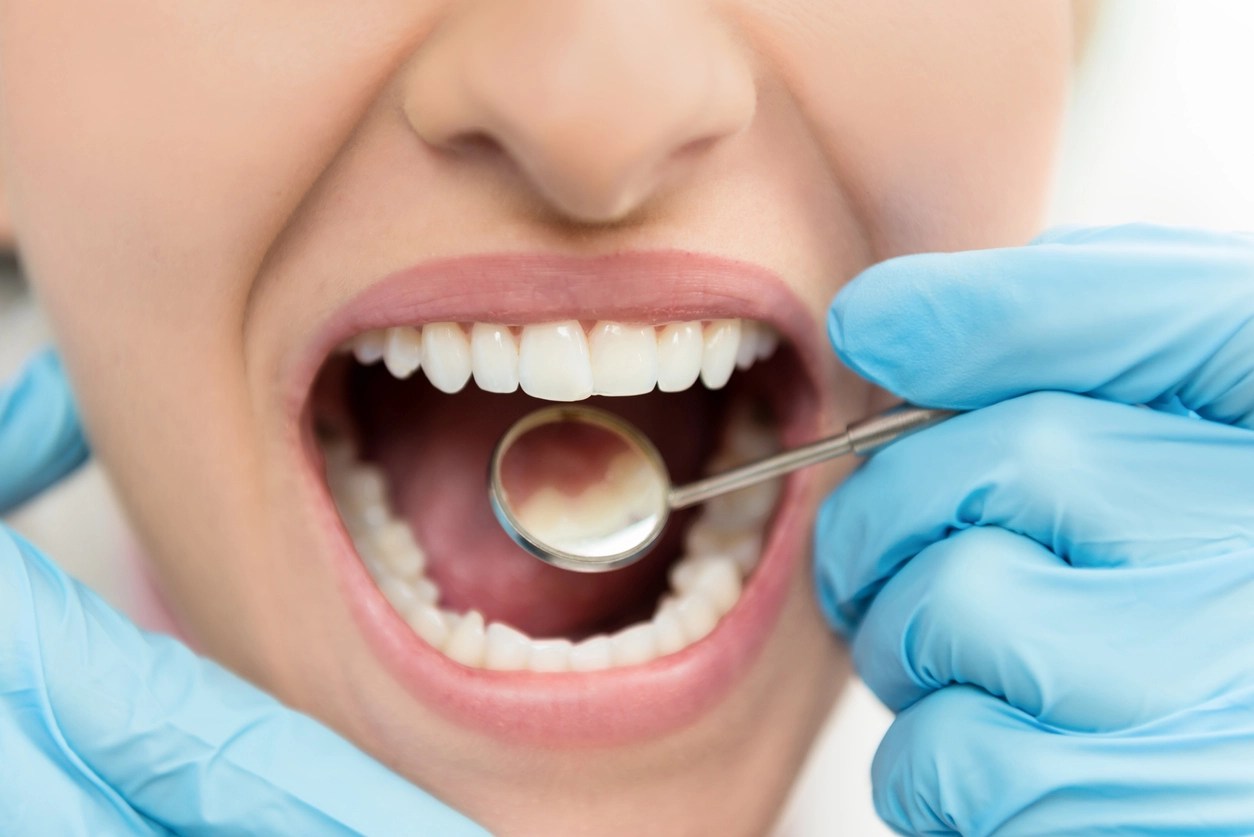 تخصصات طب الأسنان ومدتها