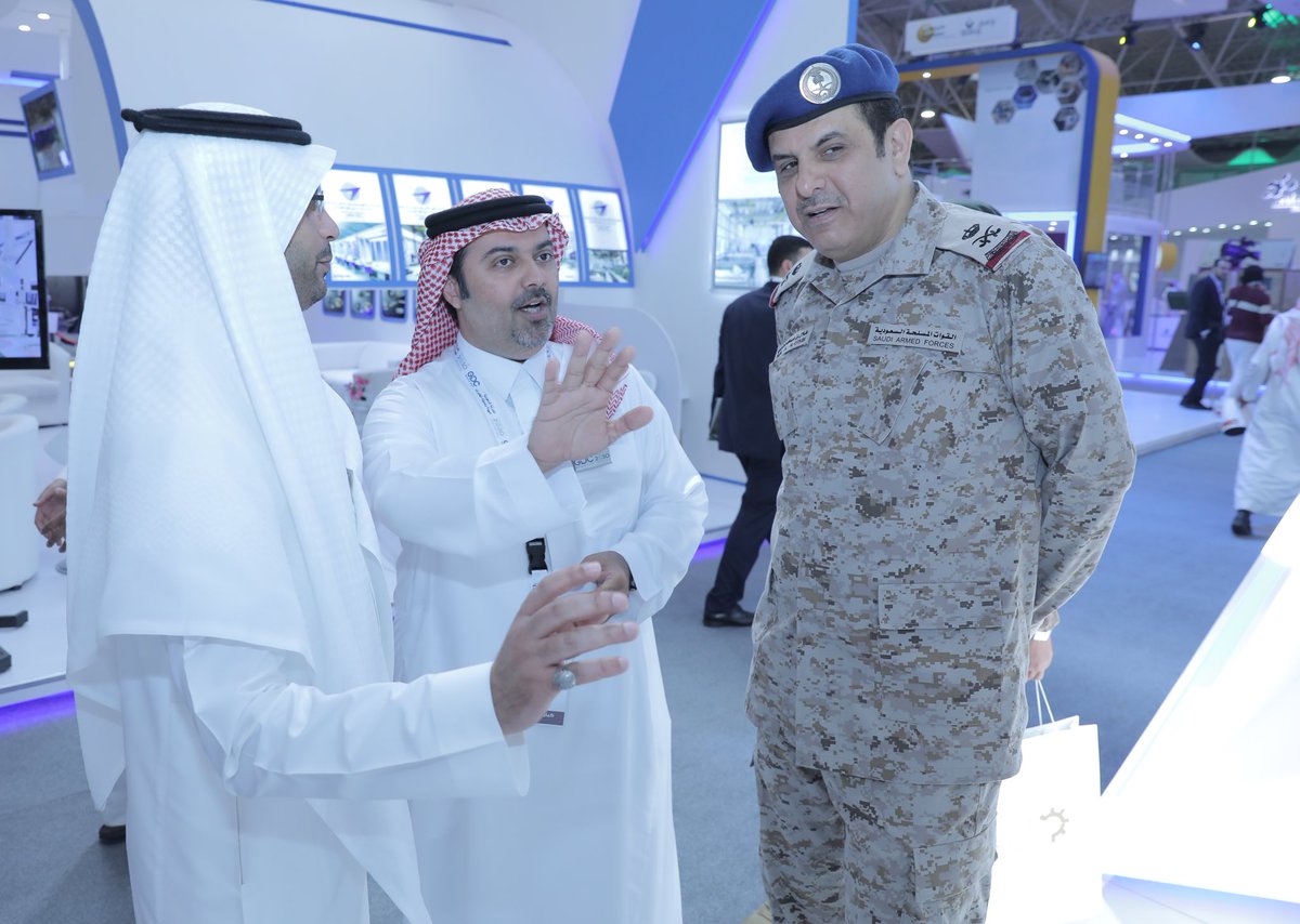 من هو طلال عبدالله العتيبي مساعد وزير الدفاع السعودي