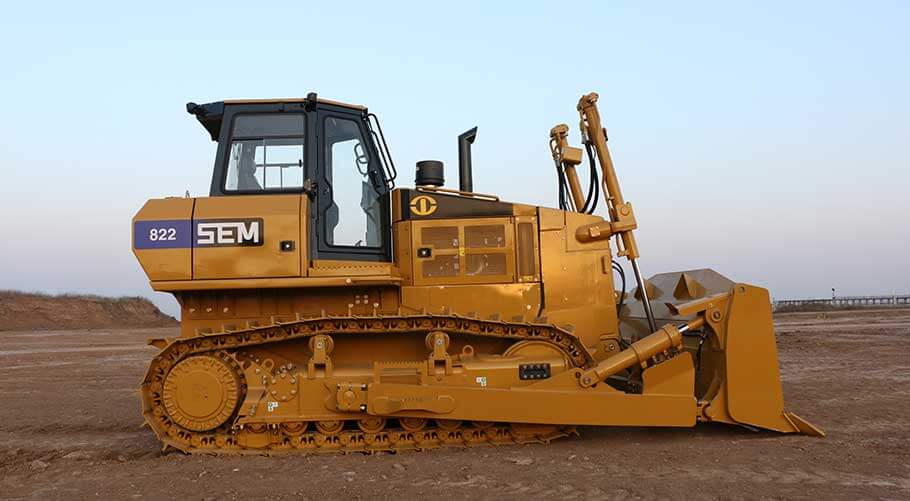 SEM 822 Bulldozer or Track Type Tractor UAE, Kuwait, Qatar, Oman, Bahrain