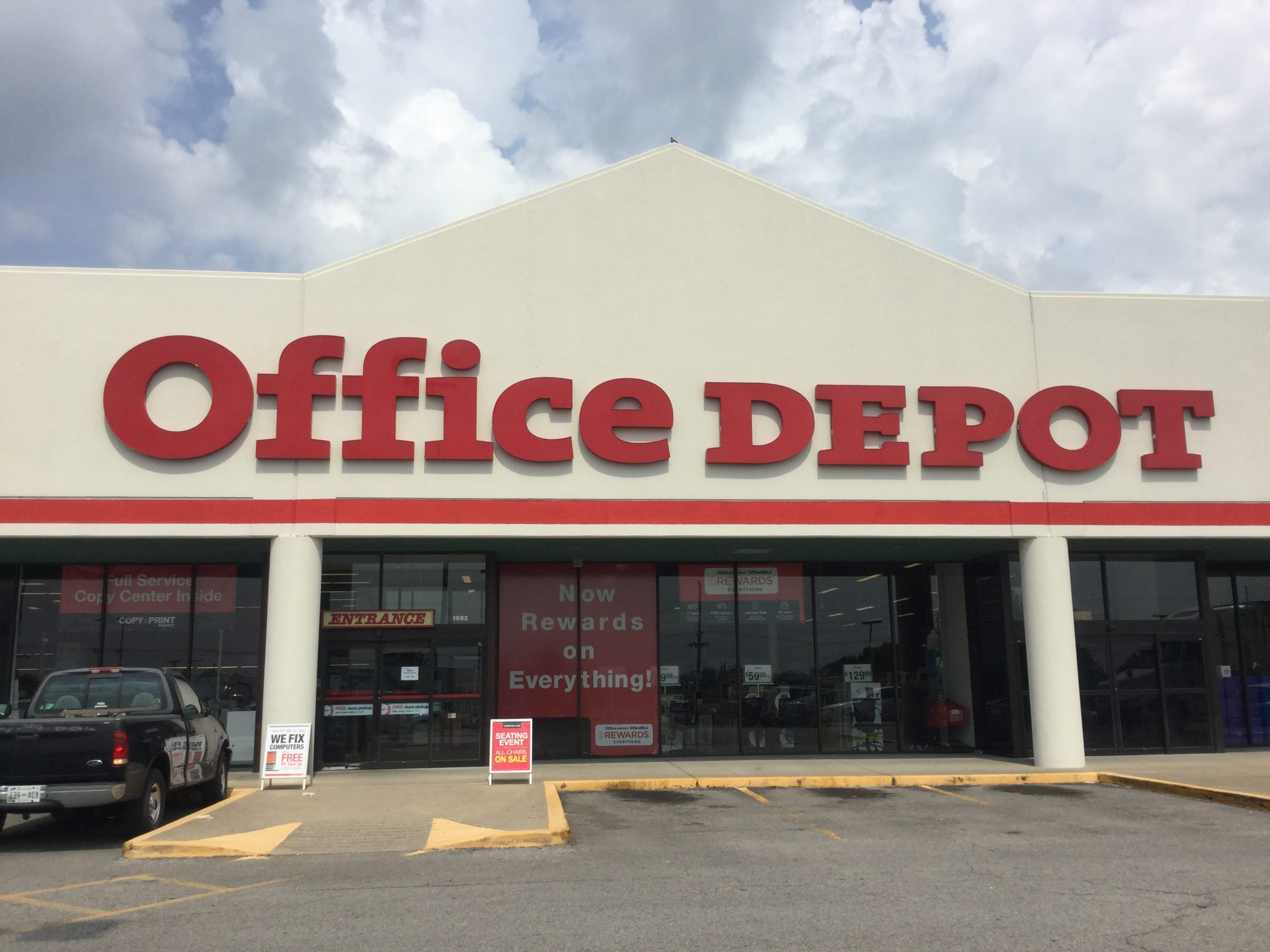 Rivergate Square AlbaneseCormier