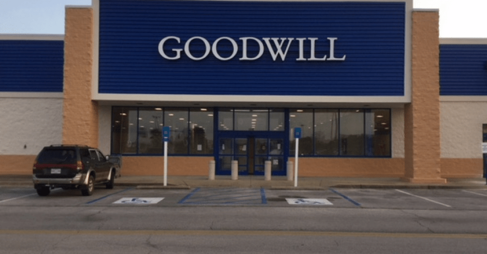 Cross Creek Shopping Center Albanese Cormier Holdings